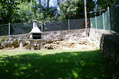 Ruhiges Landhaus in Cangas de Onís mit Garten