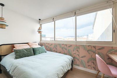 Schöne Wohnung mit Terrasse - Carre d"Or...