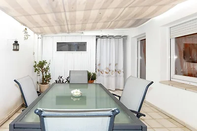 Gezellig appartement met 2 slaapkamers in...