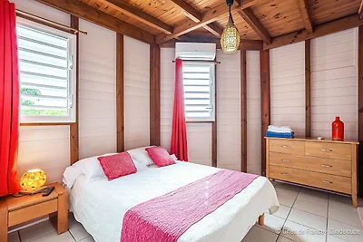 Gemütlicher Bungalow in Paradise Bay am Meer