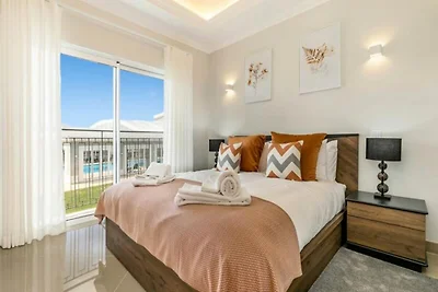 Haus in Lagos mit Meerblick & Golf