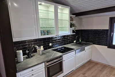 Freistehender Ferienbungalow im Fachwerkstil