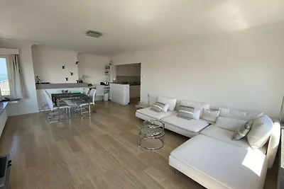 2-Zimmer-Wohnung mit Meerblick