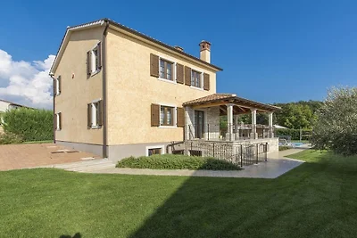 Villa in Kanfanar mit Barbecue und Wifi