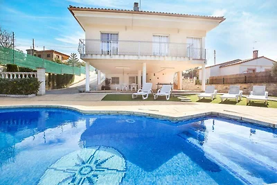 5-Schlafzimmer-Villa in Vidreres