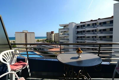 Apartment for 6 people with balcony