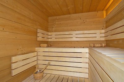 Schönes Chalet für 14 Personen mit Sauna und ...