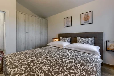 Rustic Villa Perosa With Heated Pool
