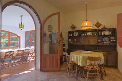 Ferienhaus mit privatem Pool in Fanusa