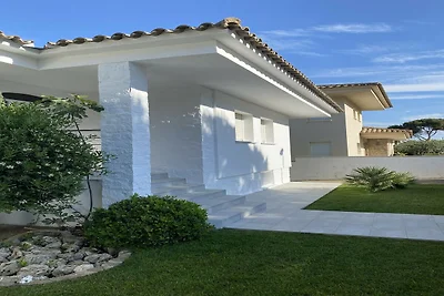 Wohnung, 350 Meter vom Strand Riells entfernt