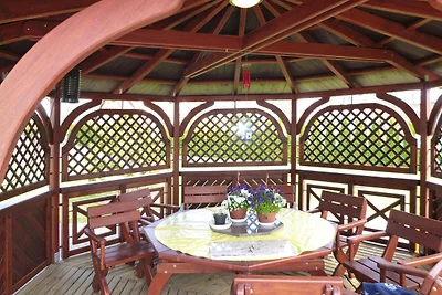 Komfortables Ferienhaus mit großem Garten