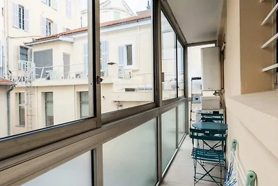 Stilvolle 4-Zimmer-Wohnung nur wenige Schritt...