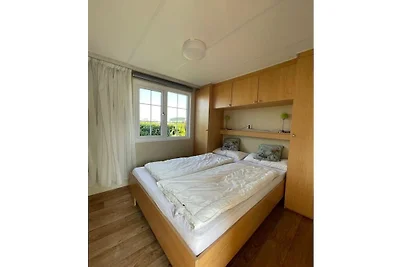 Hütte in Renesse mit Schwimmbecken
