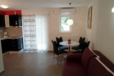 House Karlo Apartments - One-Bedroom Apartmen...