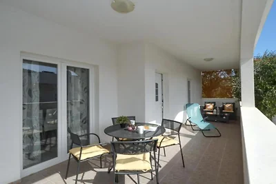 Holiday Home Mery - Two Bedroom House