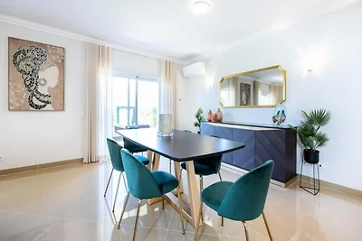 Wohnung in Lagos mit Golf und Spa