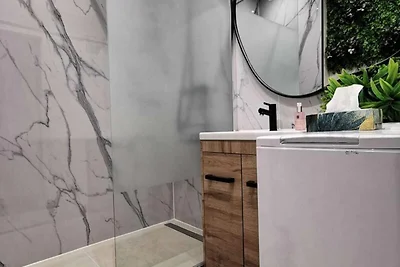 Apartment in der Nähe des Yachthafens mit Zug...