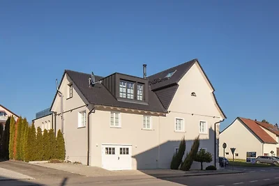 Seehaus Allensbach „Seerosen Suite“
