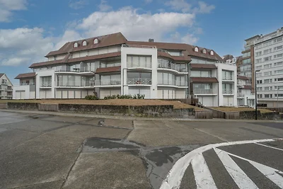 Wohnung in einer Villa mit Terrasse