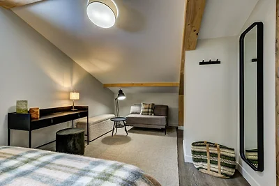 Stylish & Central Duplex Apartment wi...