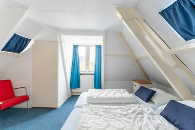 Schönes Ferienhaus in Heeg mit Garten