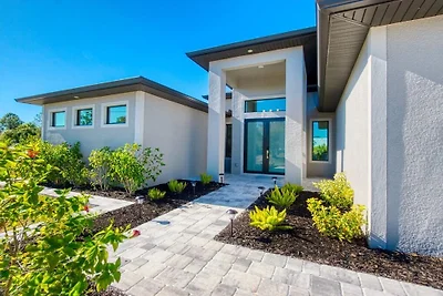 Villa in Cape Coral mit Schwimmbecken
