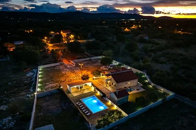 Friedliche Villa in der Nähe der...