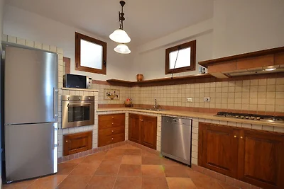 Schönes Ferienhaus mit Pool im Herzen der...