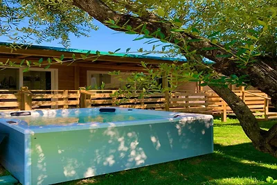 Mobilehome mit Whirlpool im Caravanpark della