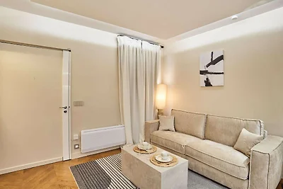 Hervorragende klimatisierte Wohnung auf den C...