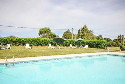 Verführerisches Ferienhaus in Salviac mit...