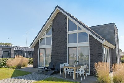 Stilvolles Ferienhaus mit Kamin