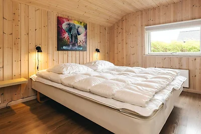 12 Personen Ferienhaus in Idestrup-By Traum