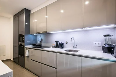 Appartamento ad Armação con piscina...