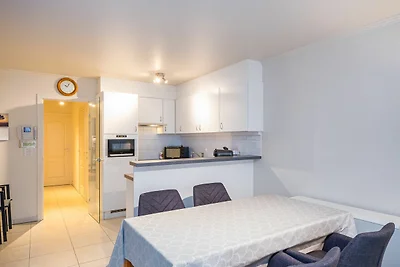 Wohnung nahe Zeedijk mit Terrasse