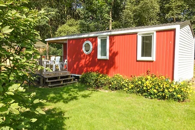 Accogliente chalet in un parco vacanze