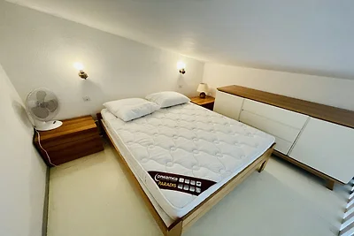 Ferienhaus am Wasser in Strandnähe