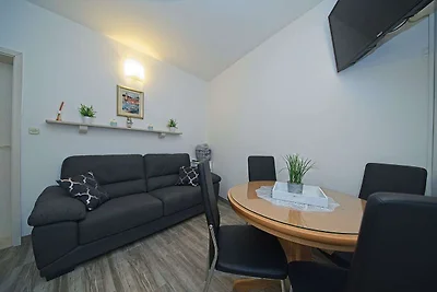 Apartment Alva - Two Bedroom Apartment with...