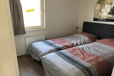Chalet am See im Antwerpener Kempen