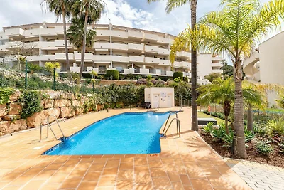 Wohnung in Elviria mit Terrasse, Marbella