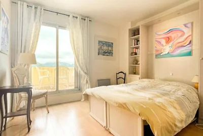 Wohnvilla mit Pool in Mandelieu