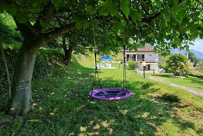 Appartement à Trémosine avec balcon et Wi-Fi