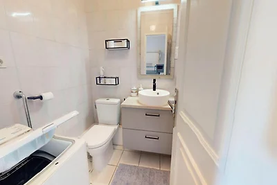 Wohnung in Saint-Gilles mit Meerblick