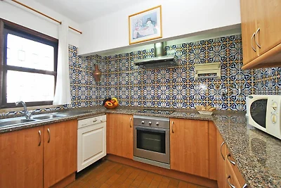 Villa in Santa Eulália nahe Praia da Oura