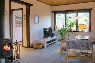 Charmante Sommerhutte mit Sauna-By Traum