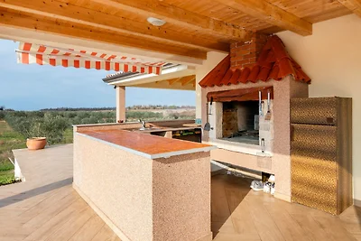 Schönes Ferienhaus in Novigrad mit privatem...