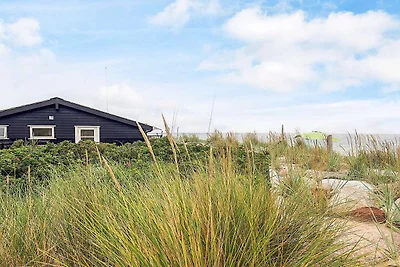 4 Sterne Ferienhaus in Karrebæksminde-By...