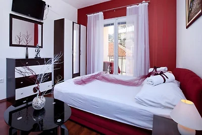 Apartments Aura - Comfort Studio Apartment 6 ...
