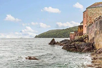 Cottage in Kingsand met zeezicht