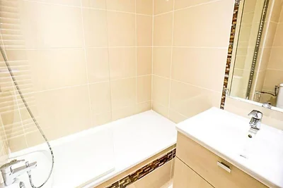 Wohnung in Val Claret mit Zugang zu den...